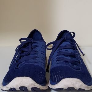 UNDERARMOUR Blue Runners S8